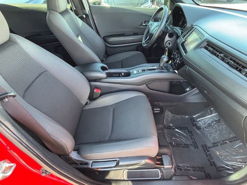 Certified 2019 Honda HR-V Sport image 14