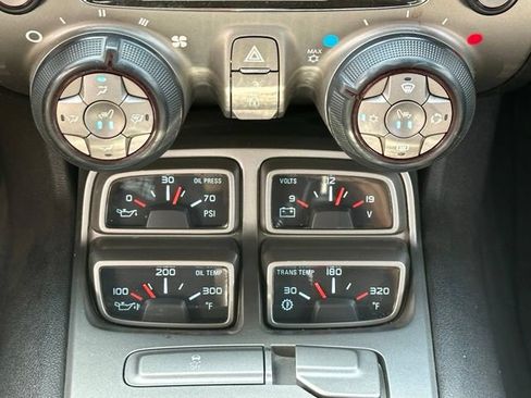 Used 2010 Chevrolet Camaro SS RWD image 26