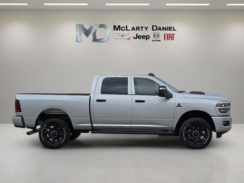 New 2026 RAM 2500 Tradesman AWD/4WD image 6