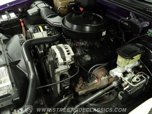 Used 1994 Chevrolet Silverado 1500 2WD Regular Cab image 31
