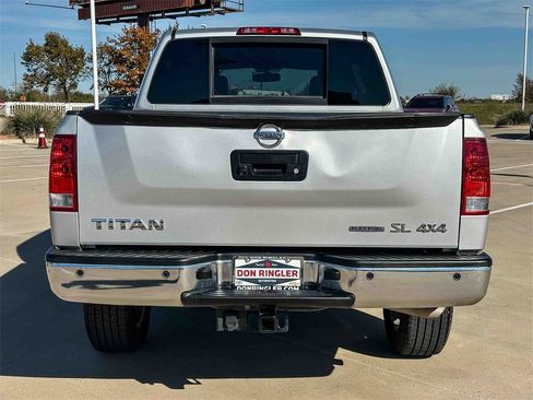 Used 2014 Nissan Titan SL image 4