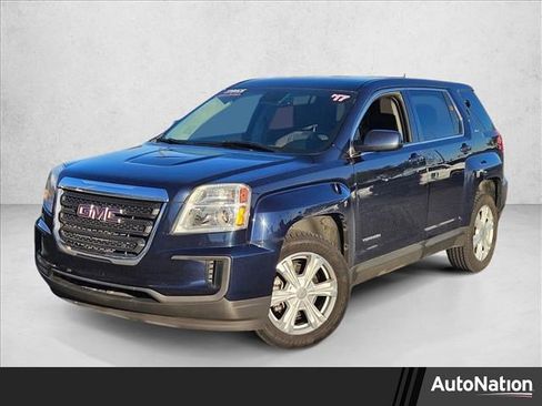 Used 2017 GMC Terrain SLE image 1
