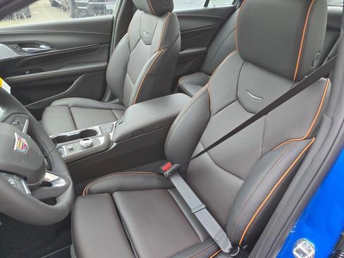 New 2026 Cadillac CT4 V image 25