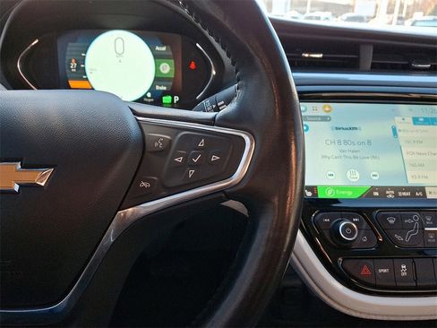 Certified 2020 Chevrolet Bolt Premier w/ Infotainment Package image 23