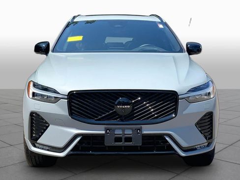 Used 2026 Volvo XC60 B5 Ultra w/ Protection Package Premier AWD/4WD image 4