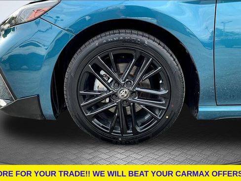 Used 2025 Toyota Camry SE FWD image 30