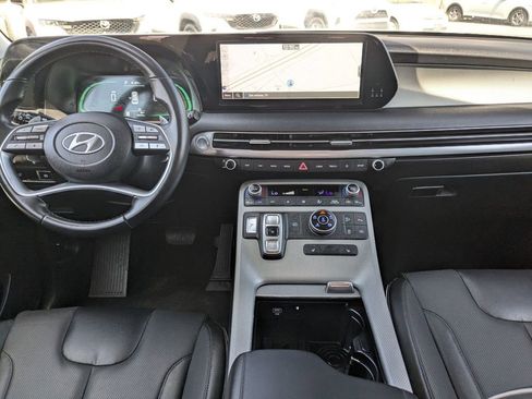 Used 2025 Hyundai Palisade SEL image 27