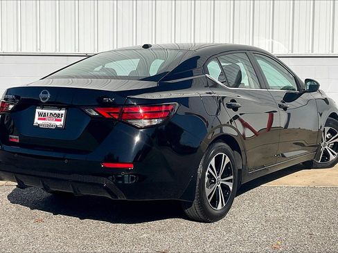 Used 2023 Nissan Sentra SV FWD image 17