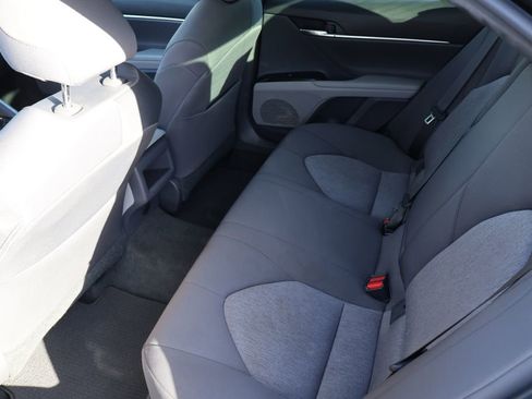 Used 2020 Toyota Camry LE image 16