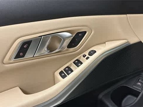 Used 2021 BMW 330i xDrive Sedan w/ Driving Assistance Package image 14