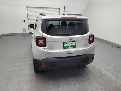 Used 2020 Jeep Renegade Latitude w/ Cold Weather Group AWD/4WD image 6