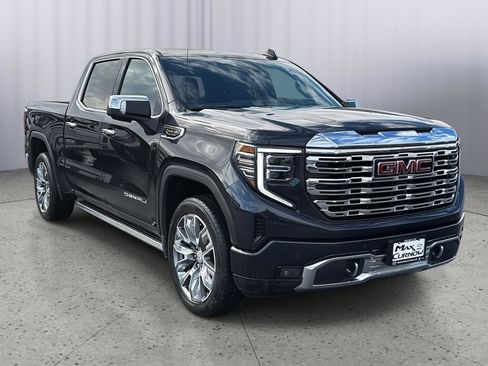 Used 2023 GMC Sierra 1500 Denali w/ Denali Reserve Package image 8