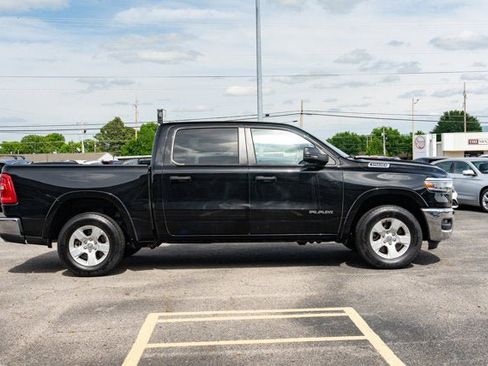 Certified 2025 RAM 1500 Big Horn AWD/4WD image 6