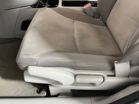 Used 2013 Honda CR-V LX image 11