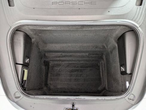 Used 2025 Porsche 718 Cayman S RWD image 40