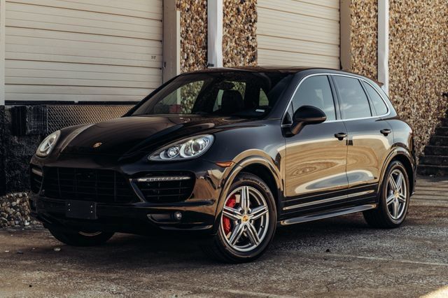 Used 2012 Porsche Cayenne Turbo AWD/4WD image 30