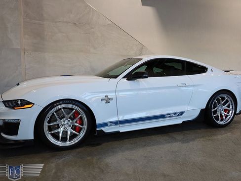 Used 2019 Ford Mustang GT Premium w/ GT Performance Package image 4