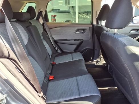 Used 2023 Nissan Rogue SV FWD image 24