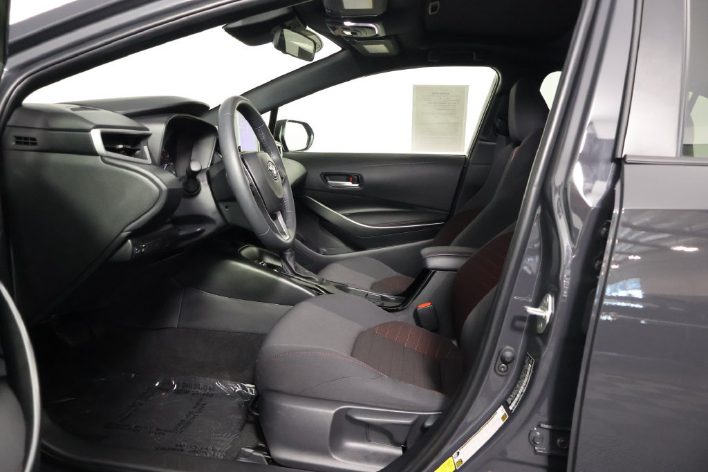 Used 2024 Toyota Corolla SE w/ SE Premium Package FWD image 10