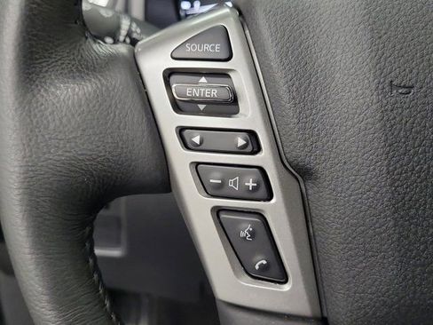 Used 2024 Nissan Titan SV w/ SV Convenience Package RWD image 26