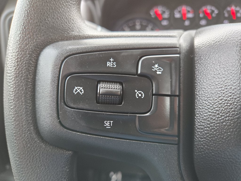 Used 2025 Chevrolet Silverado 3500 W/T AWD/4WD image 19