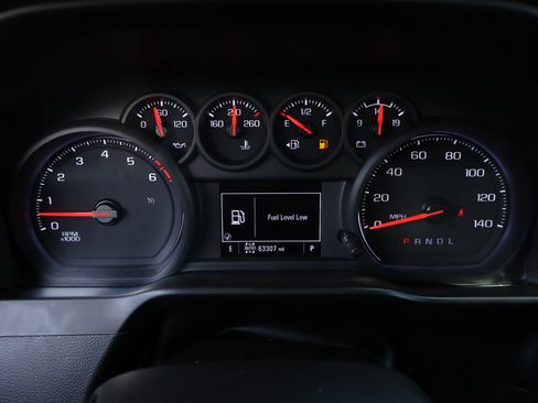 Used 2021 Chevrolet Silverado 1500 Custom Trail Boss w/ LPO, Dark Essentials Package AWD/4WD image 15