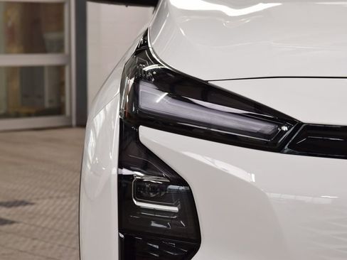 New 2027 Chevrolet Bolt RS FWD image 12