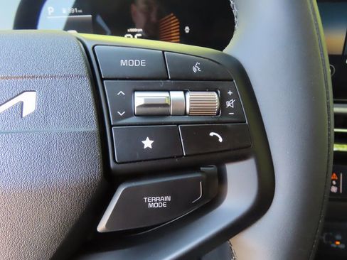 Certified 2026 Kia Sportage X-Line w/ X-Line Premium Package image 16