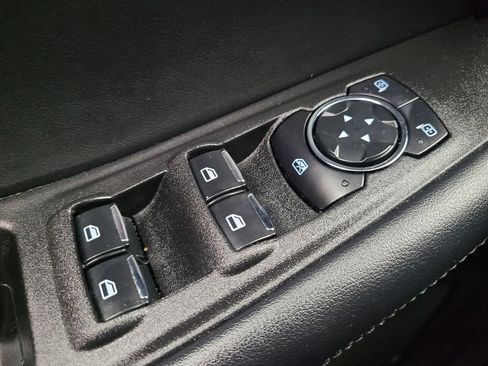 Used 2024 Ford Edge SEL image 27