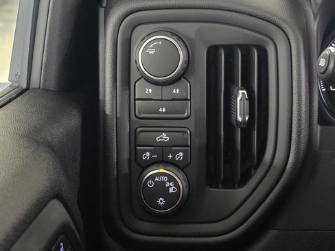 New 2026 Chevrolet Silverado 2500 Custom image 34