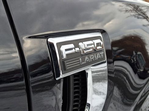Used 2021 Ford F150 Lariat image 31