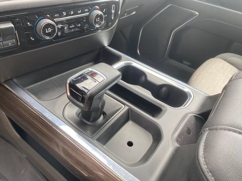 Used 2024 Chevrolet Silverado 1500 LT Trail Boss w/ Protection Package AWD/4WD image 29