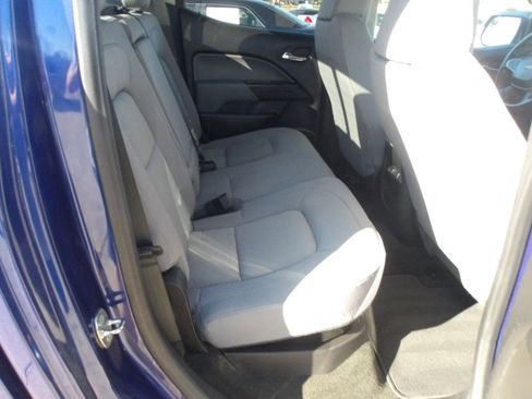 Used 2016 Chevrolet Colorado LT w/ LT Convenience Package image 8
