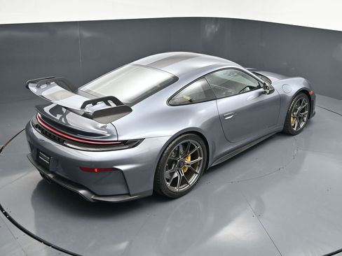 Certified 2026 Porsche 911 GT3 w/ Weissach Package RWD image 16
