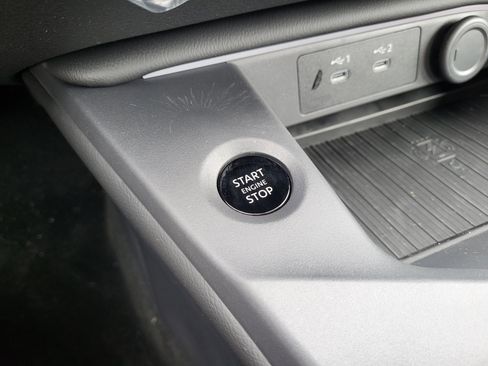 New 2026 Nissan Sentra SV w/ SV Convenience Package FWD image 16
