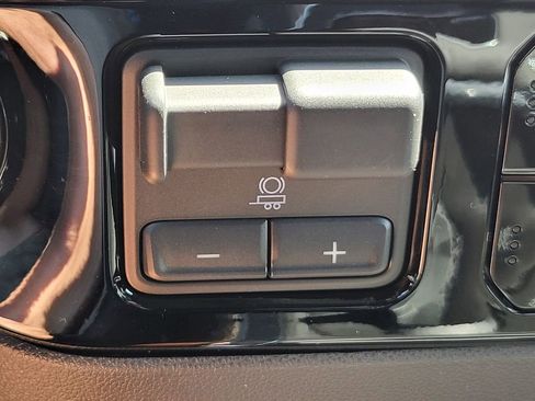 New 2026 GMC Sierra 1500 Elevation w/ Elevation Premium Package image 30