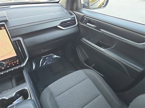 Certified 2025 GMC Acadia Elevation image 15