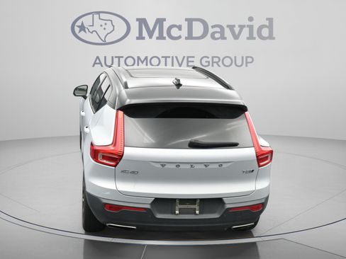 Used 2020 Volvo XC40 T5 R-Design w/ Protection Package Premier AWD/4WD image 38