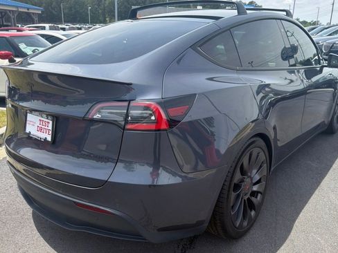 Used 2020 Tesla Model Y Performance AWD/4WD image 7