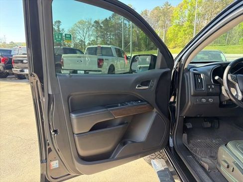 Used 2019 GMC Canyon Denali image 13