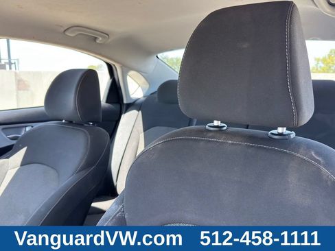 Used 2023 Kia Forte LXS FWD image 7