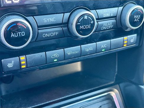 Used 2022 Subaru Ascent Onyx Edition image 20