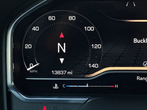 Certified 2025 GMC Sierra 2500 AT4X image 26