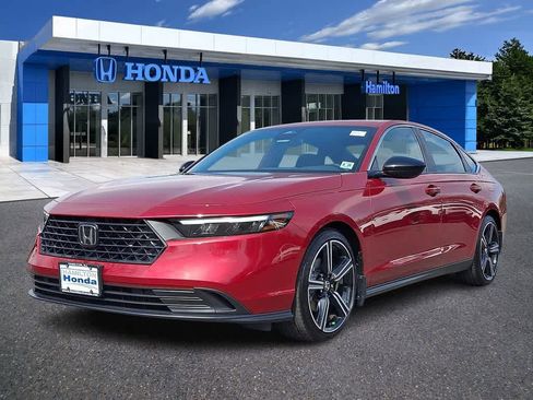 Certified 2025 Honda Accord Sport image 1