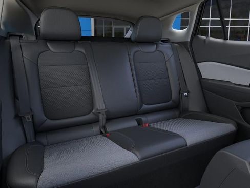 New 2026 Chevrolet Trax LT image 17