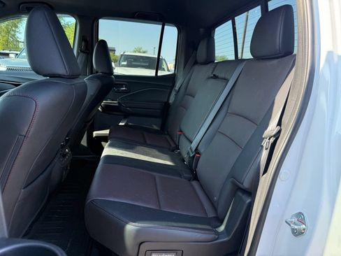 Used 2024 Honda Ridgeline Black Edition image 10