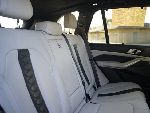 Used 2021 BMW X5 M w/ Competition Package AWD/4WD image 13