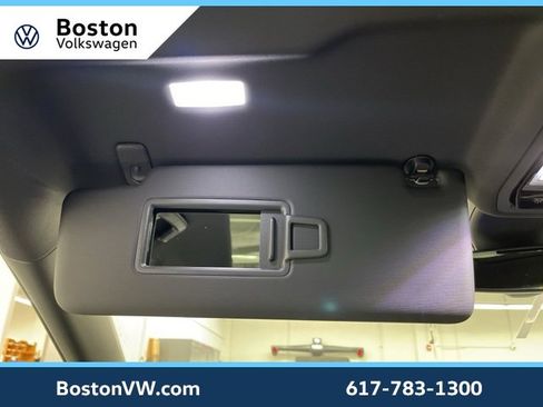 New 2025 Volkswagen ID.4 Pro S image 19