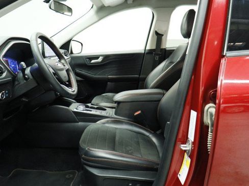 Used 2022 Ford Escape SEL w/ SEL Stealth AWD Package image 7