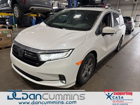 Used 2023 Honda Odyssey EX image 1